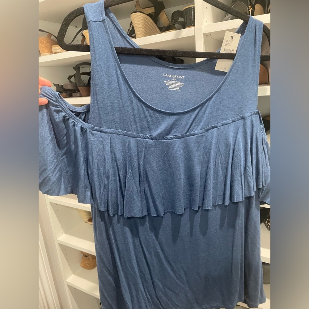 NWT Lane Bryant Cold Shoulder with ruffle size 18/20